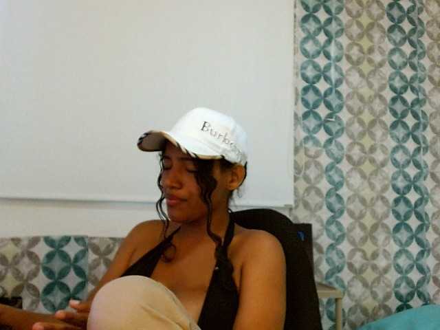 isabellacarson live cam on BongaCams