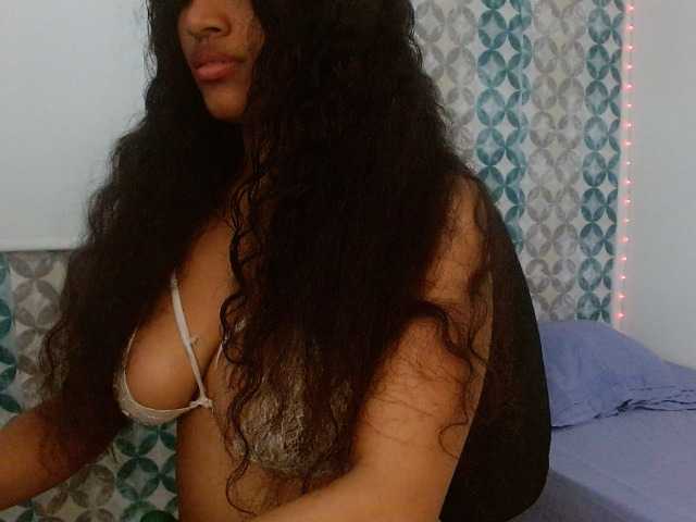 isabellacarson live cam on BongaCams