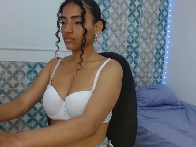 isabellacarson live cam on BongaCams