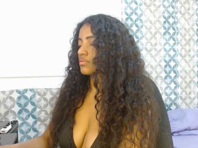 isabellacarson live cam on BongaCams