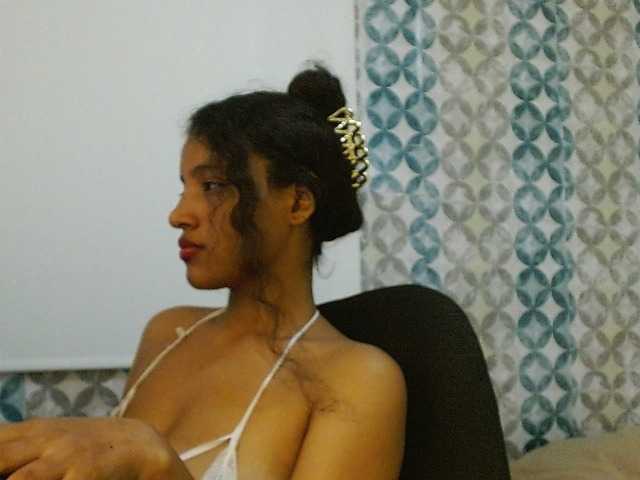isabellacarson live cam on BongaCams