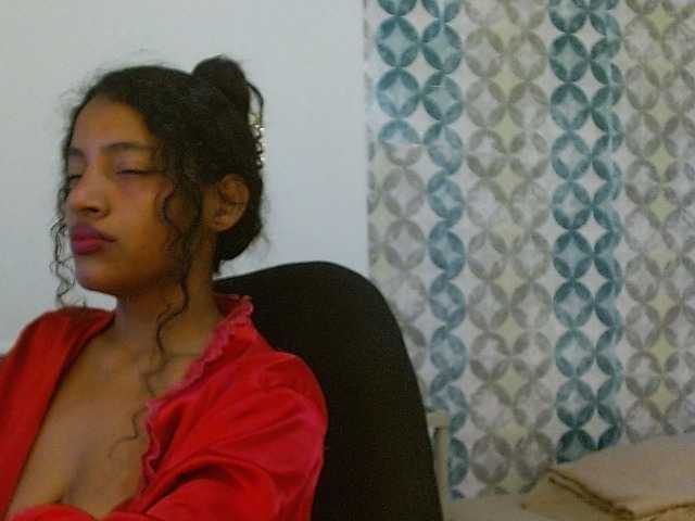 isabellacarson live cam on 