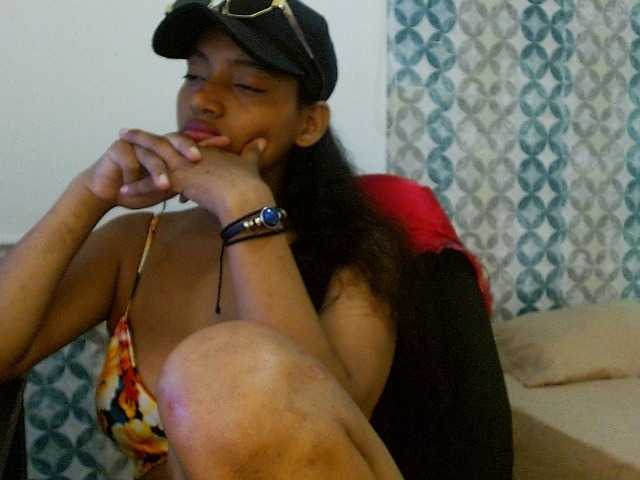 isabellacarson live cam on BongaCams