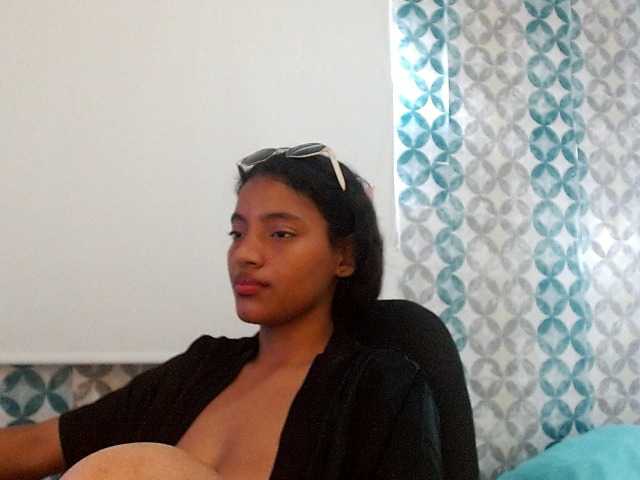 isabellacarson live cam on BongaCams
