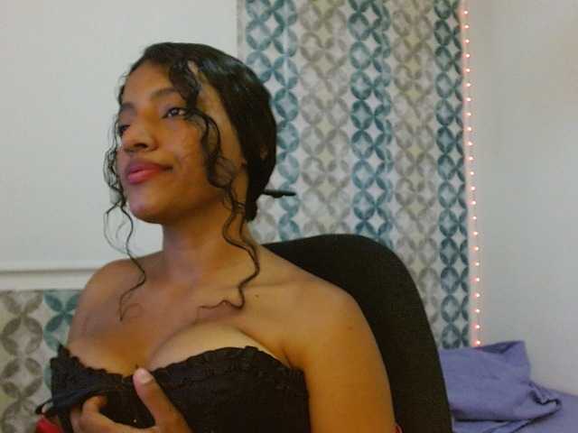 isabellacarson live cam on BongaCams