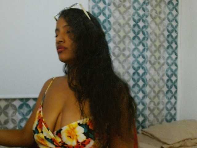 isabellacarson live cam on BongaCams