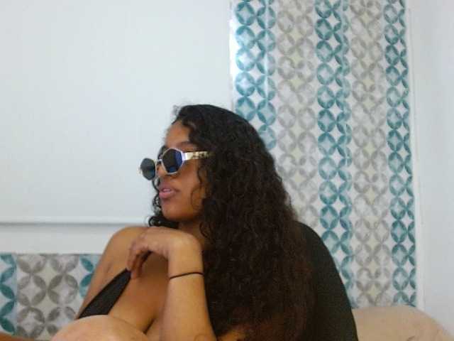 isabellacarson live cam on BongaCams