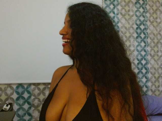 isabellacarson live cam on BongaCams