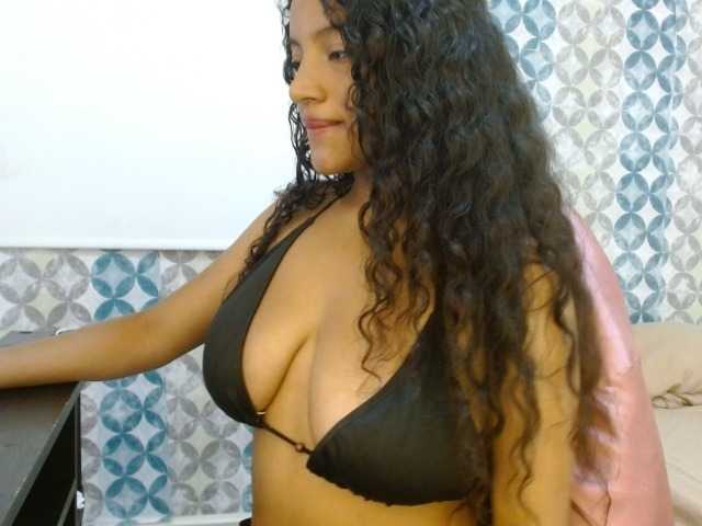 isabellacarson live cam on BongaCams