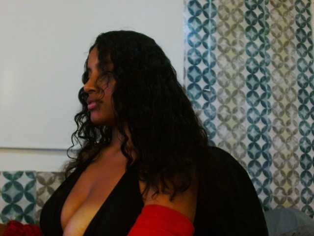 isabellacarson live cam on BongaCams