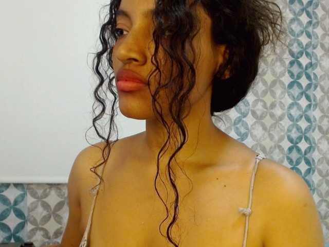 isabellacarson live cam on BongaCams