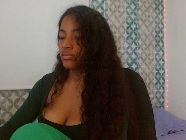 isabellacarson live cam on BongaCams
