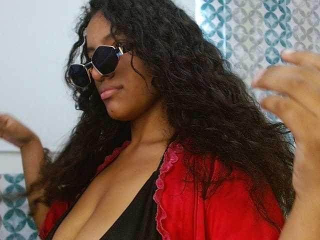 isabellacarson live cam on BongaCams
