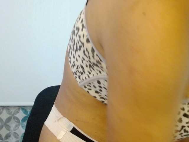 isabellacarson live cam on BongaCams