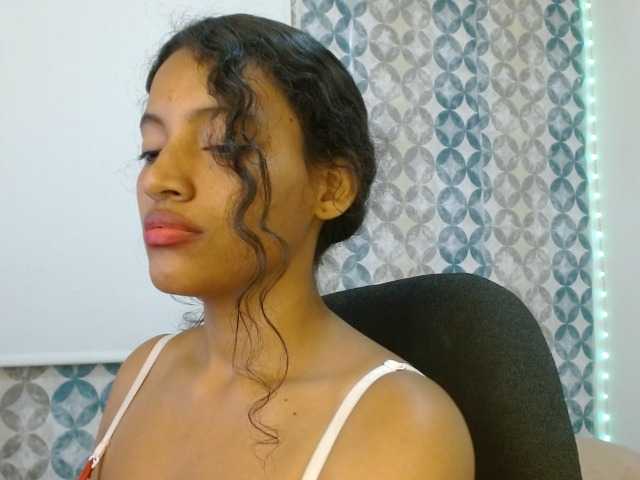 isabellacarson live cam on BongaCams