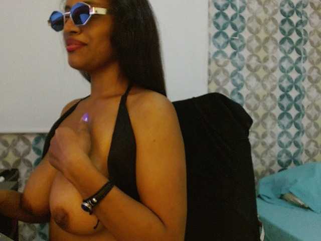 isabellacarson live cam on BongaCams
