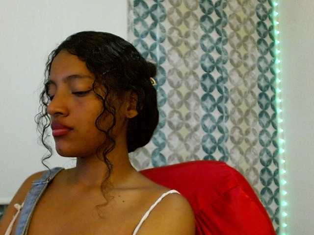 isabellacarson live cam on BongaCams