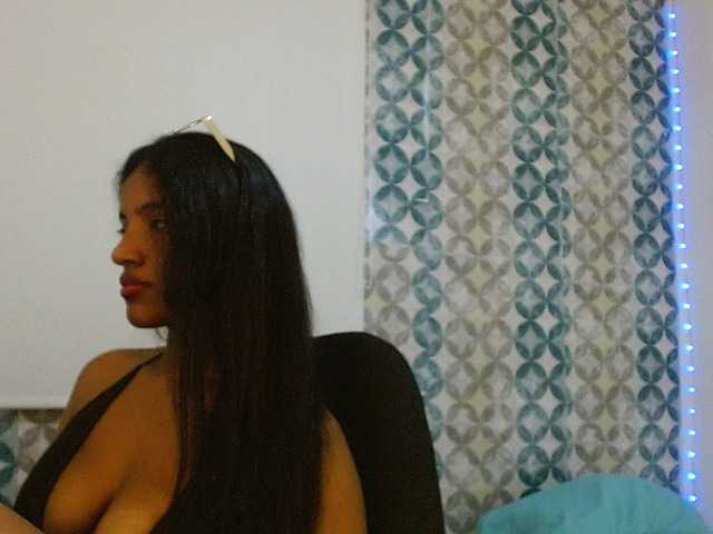 isabellacarson live cam on BongaCams