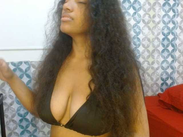isabellacarson live cam on BongaCams