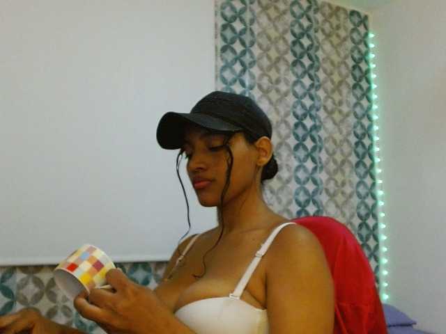 isabellacarson live cam on BongaCams