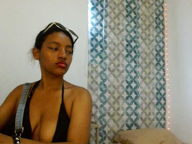 isabellacarson live cam on BongaCams