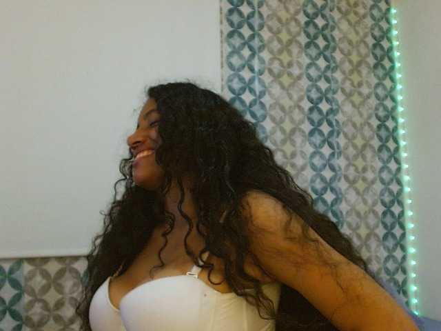 isabellacarson live cam on BongaCams