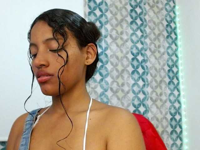 isabellacarson live cam on BongaCams