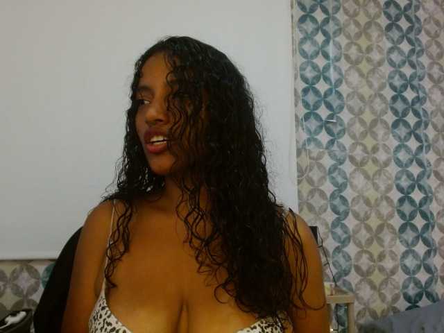 isabellacarson live cam on BongaCams