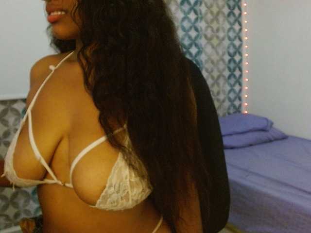 isabellacarson live cam on BongaCams