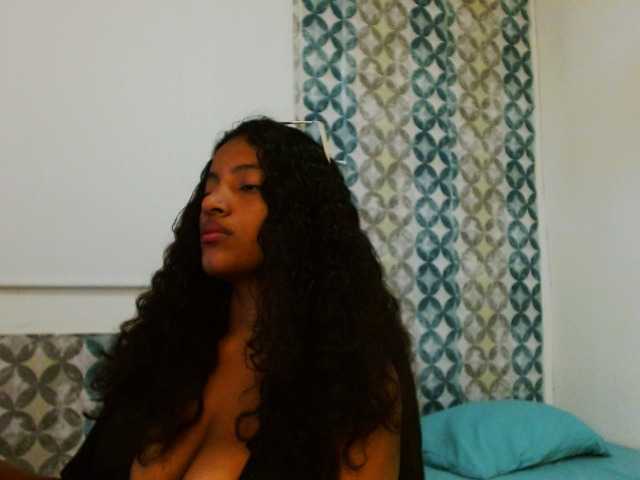 isabellacarson live cam on BongaCams