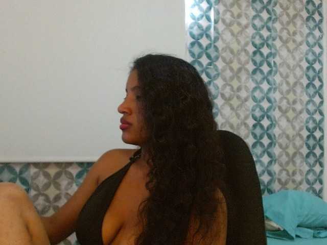 isabellacarson live cam on BongaCams