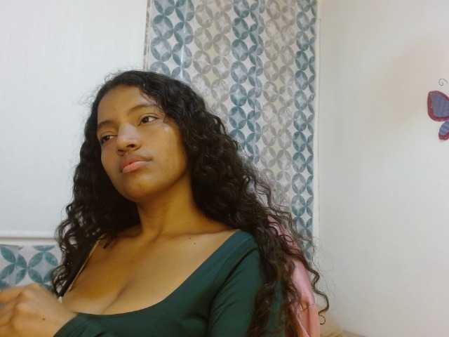 isabellacarson live cam on BongaCams