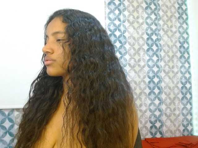 isabellacarson webcam bongacams model stream image