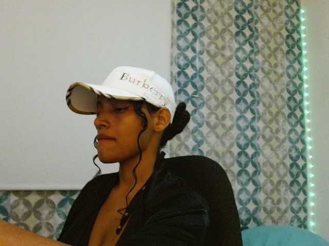 isabellacarson live cam on BongaCams