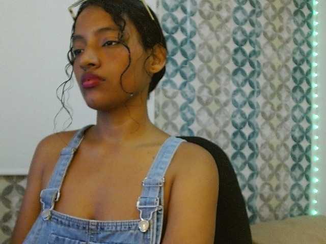 isabellacarson live cam on BongaCams