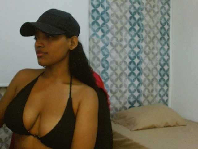 isabellacarson live cam on BongaCams