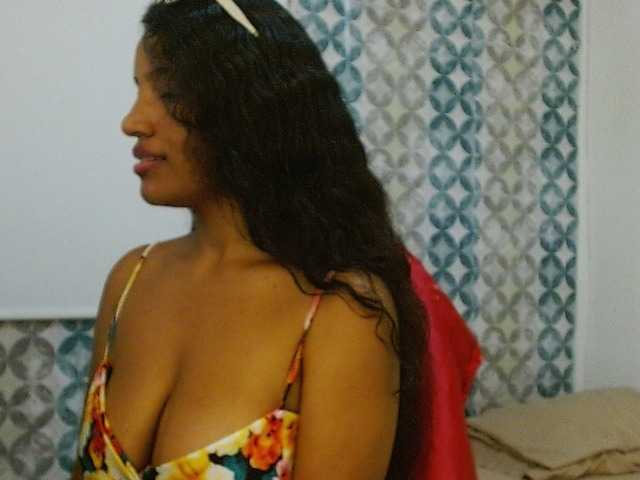 isabellacarson live cam on BongaCams