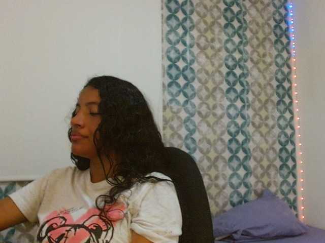 isabellacarson live cam on BongaCams