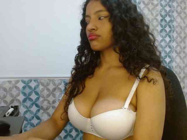 isabellacarson webcam