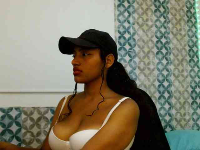 isabellacarson webcam
