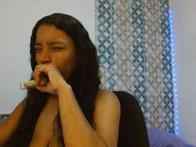 isabellacarson webcam