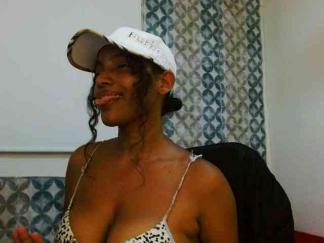 isabellacarson webcam