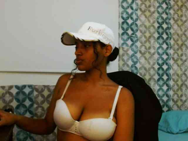 isabellacarson webcam