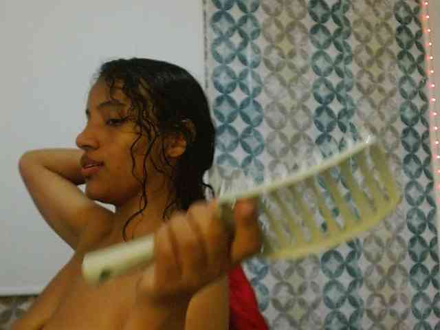 isabellacarson Live Webcam on BongaCams