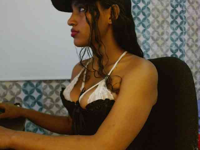 isabellacarson webcam