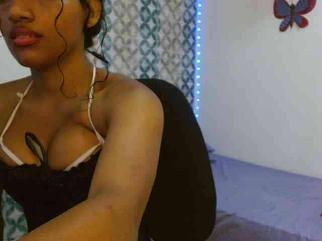 isabellacarson webcam