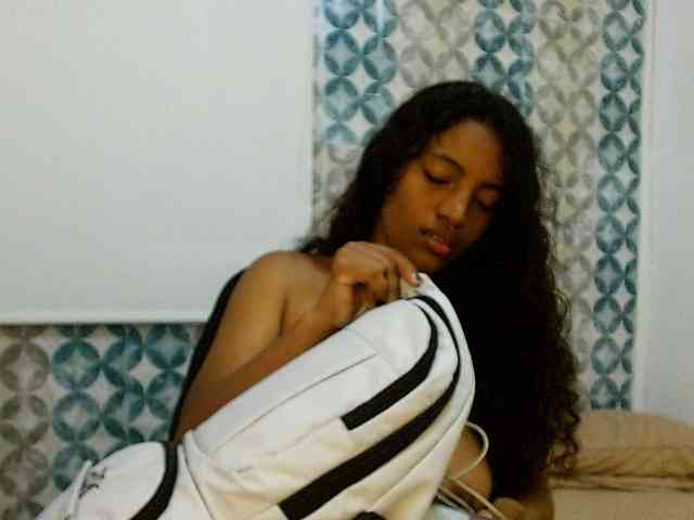 isabellacarson webcam