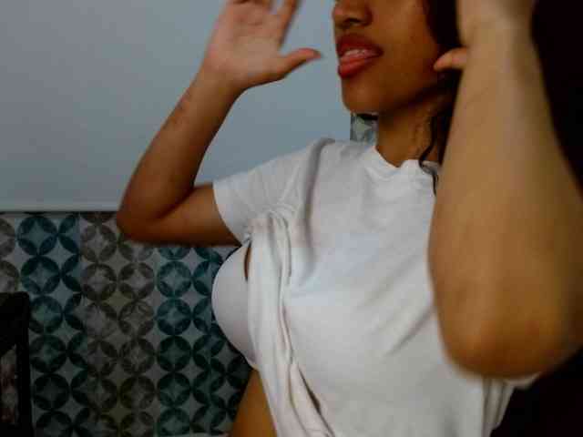 isabellacarson webcam