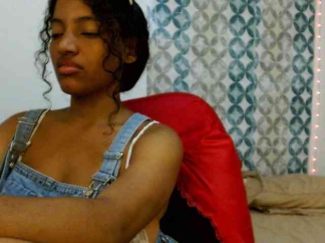 isabellacarson webcam