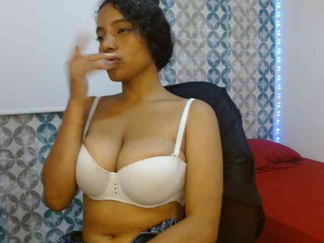 isabellacarson webcam